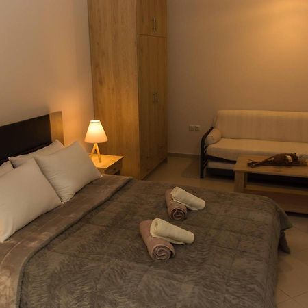Central Luxury Studio Corinth Екстер'єр фото
