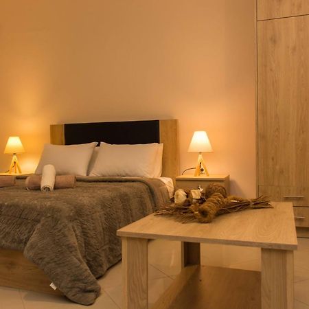 Central Luxury Studio Corinth Екстер'єр фото