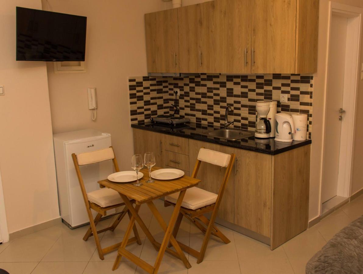 Central Luxury Studio Corinth Екстер'єр фото