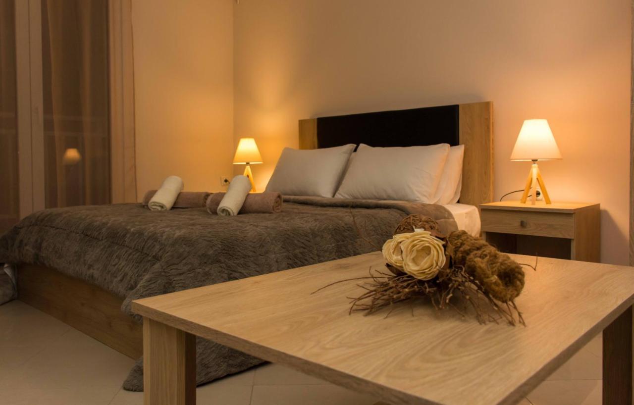 Central Luxury Studio Corinth Екстер'єр фото